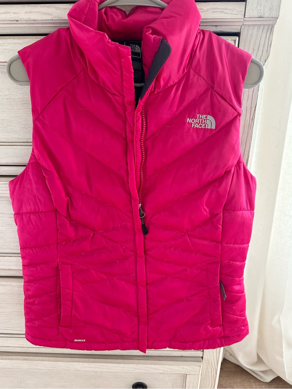 The North Face 550 Goose Down Puffer Vest- Pink